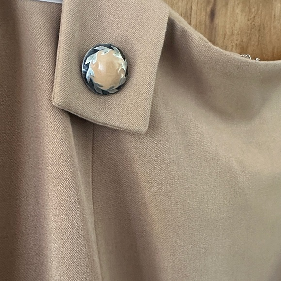 Trousers Etc Vintage Tan A-Line Women's Skirt with pleats - Picture 2 of 4